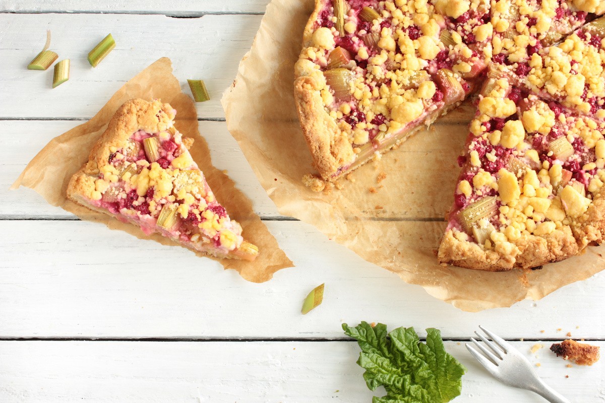 alemaniaturismo's tweet photo. ¡La tradición de las tartas en Alemania es legendaria! 🍰 Cada bocado es un viaje a la cultura de la repostería alemana. ¡No puedes visitar nuestro país sin probar estas delicias! 😋 https://t.co/wFNyihzVX4