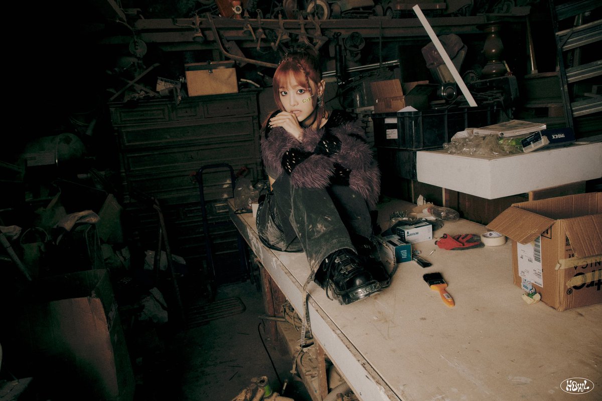 chuu_atrp's tweet photo. [💿]
CHUU 1ST MINI ALBUM [Howl]

PHOTO 4

🎧 2023.10.18 6PM (KST)

#CHUU #츄 #Howl #하울 https://t.co/KL3bGbnEOW