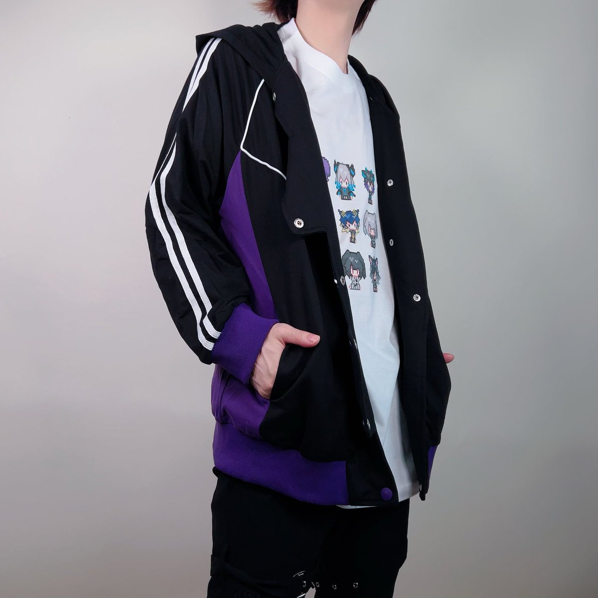 NieR_tokyo's tweet photo. 🎁本日〆切プレゼント企画🎁

当店オリジナルTRICOLORE JACKET

🎁3名様にプレゼント🎁

ユニセックスアイテムです🐰

◼応募方法
フォロー(@NieR_tokyo) &amp; RT
◼締切〆  本日24時

※鍵垢の方も対象内です。

是非ご参加ください🙇‍♂️🙇‍♀️ https://t.co/sdqSMu6Zes