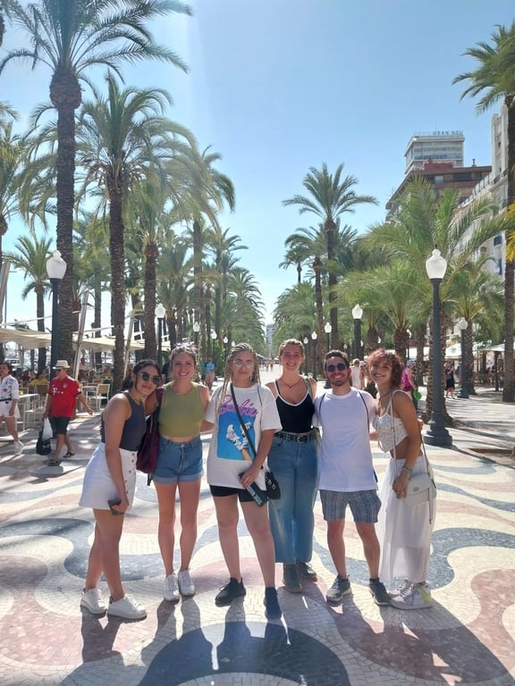 ceacapaabroad's tweet image. Snapshots from fall arrivals! Thanks to some of our Fall 2023 Content Creators for these glimpses into their first days abroad.

(📸: Naomi R. A. &amp;amp; Alyssa T. ·  Fall 2023 Content Creators)

#CEACAPAabroad #StudyAbroad #InternAbroad #AlicanteSpain #SanJoseCostaRica