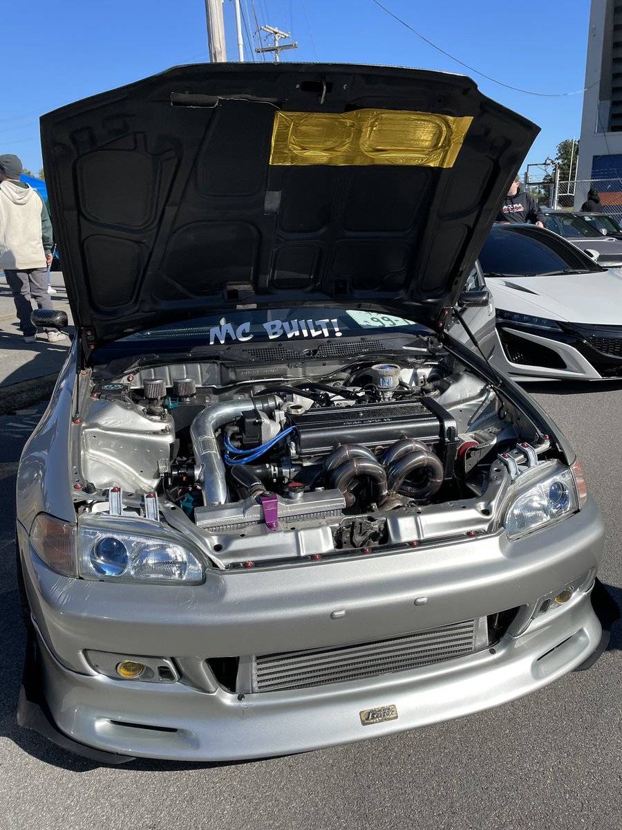 Here’s our first Short from yesterday’s ‘Classic Hondas on the Dragon’ Meet in Gatlinburg !!

1992 Honda Civic Hatchback
youtube.com/shorts/bwdxA8Q…