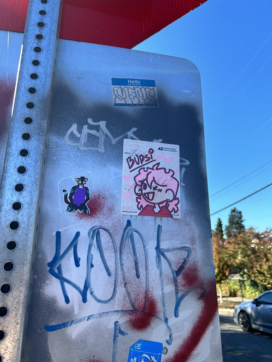 CapHill Street Art tweet media