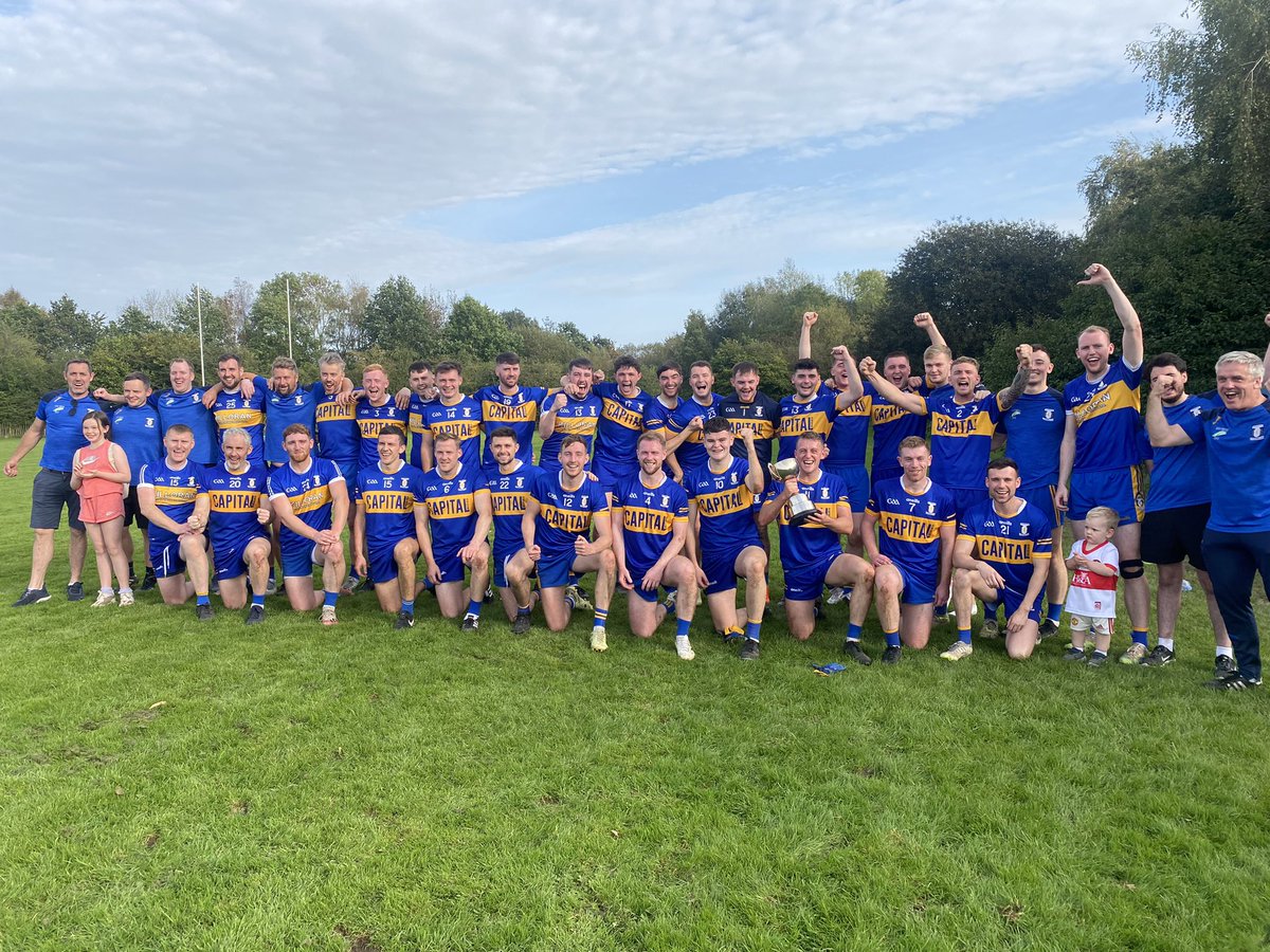 JohnMitchelsGAA's tweet photo. County Champions. 

John Mitchels 0-10 v 0-07 St. Brendans https://t.co/T7rWtChbL3