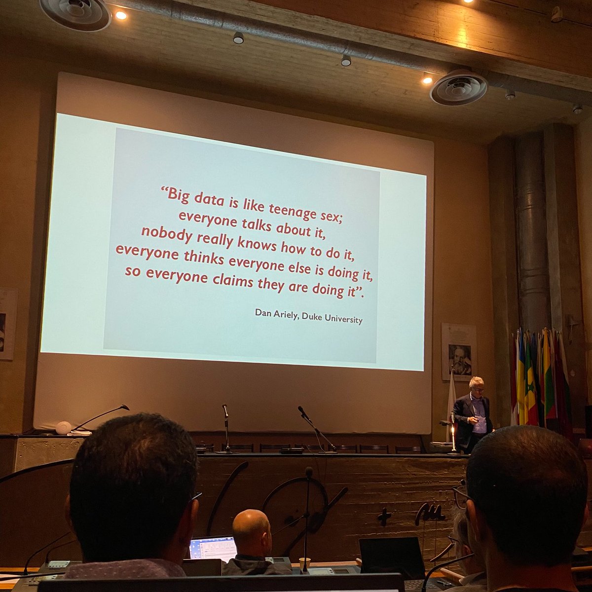 claracivitc's tweet image. Now this is an interesting way to start this first day of #EriceSJ2023 with @zoccoli_antonio about the #BitData society