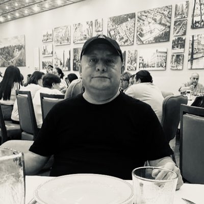 luajc's tweet image. #NuevaFotoDePerfil