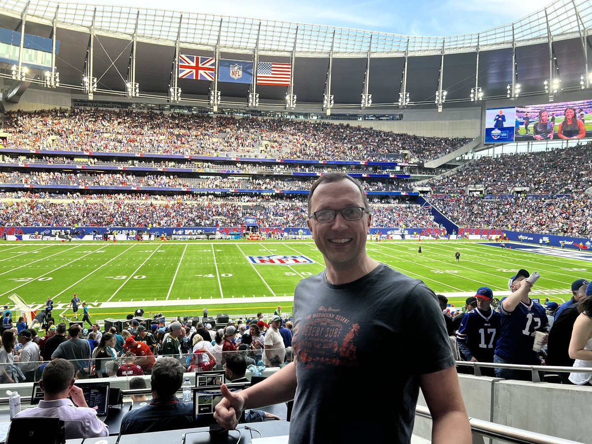 Heute kein Radio, kein TV - heute Stadion! #beimfootball #NFLLondonGames
