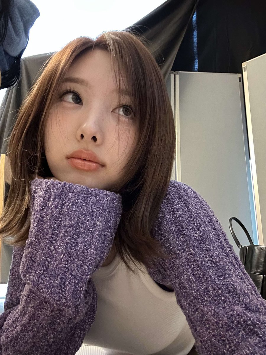 nayeon’s manager tweet media