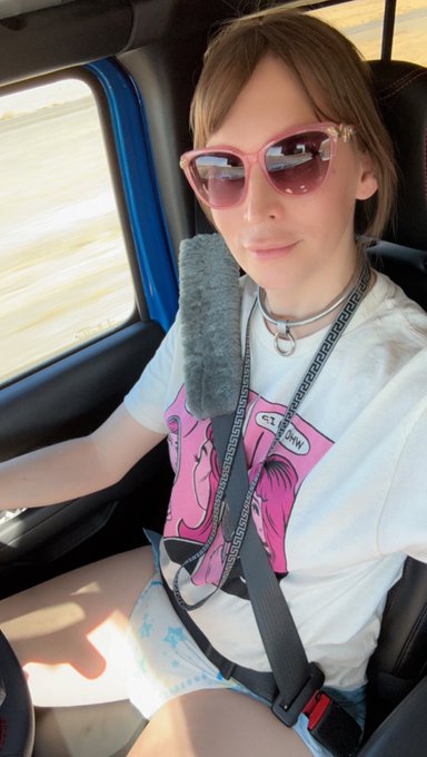 daddy had me drive i-5 in a diaper https://t.co/s4t0aaHWXA