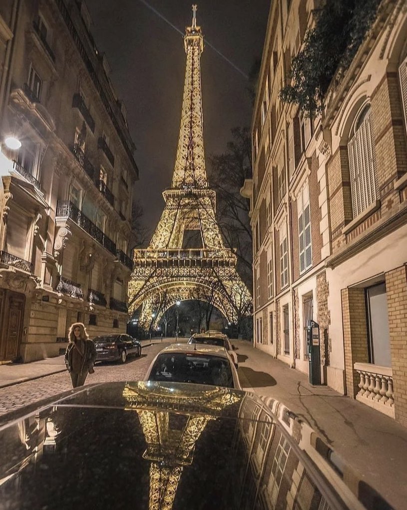 Paris by night