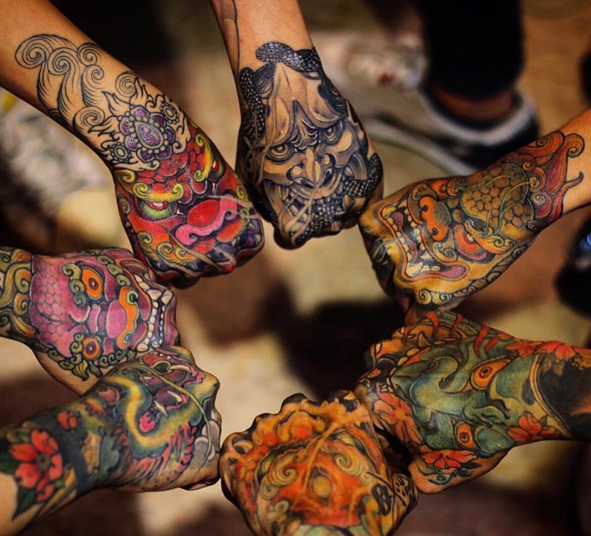 MaestroTattooo's tweet photo. Bold Colorful Japanese TATTOO
https://t.co/zjOYMdAi1l

#tattoo #tattoos #tattooed #tattooartist #tattooart #tattooedgirls #tattoolife #tattoogirl #tattoodesign #tattooist #tattoomodel #tattooing #tattooflash #tattooedgirl #tattooer #tattooink #tattoolove #tattooshop #tattoosleeve https://t.co/rfUEPI2dWz