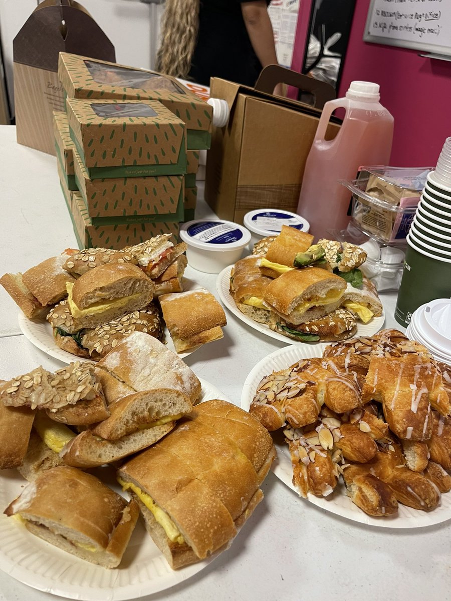 Julian Gomez tweet media