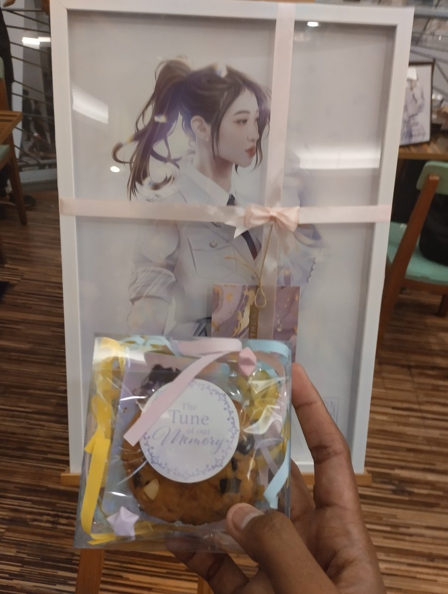 Ditz13_'s tweet photo. @pinkawiz_art @N_ShaniJKT48 @risg31 @onesadjellybean @Julieeeee36 @greencloud91 @Raymond_Widjaja @forrrreg @Serbukoreo_ @Vimj_Okt Happy Birthday @N_ShaniJKT48 cii,semoga cici panjang umur,sehat selalu,dan makin berkembang yah cii walau nanti udh gk di JKT48

#ShaniTuneofMemory https://t.co/7BBtZGkBFV