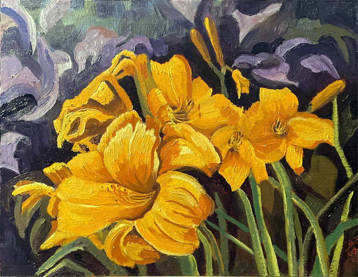 “Yellow Day Lilly” formally of Virginia’s garden. Removed because it is not a native plant. 9 X 12 oil on board. #floraloilpainting #oilpainting #artistsoninstagram #cambridgeartist #waterlooregionartist