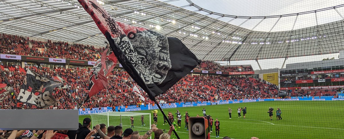 Derbysieger ⚫🔴💪 #B04KOE