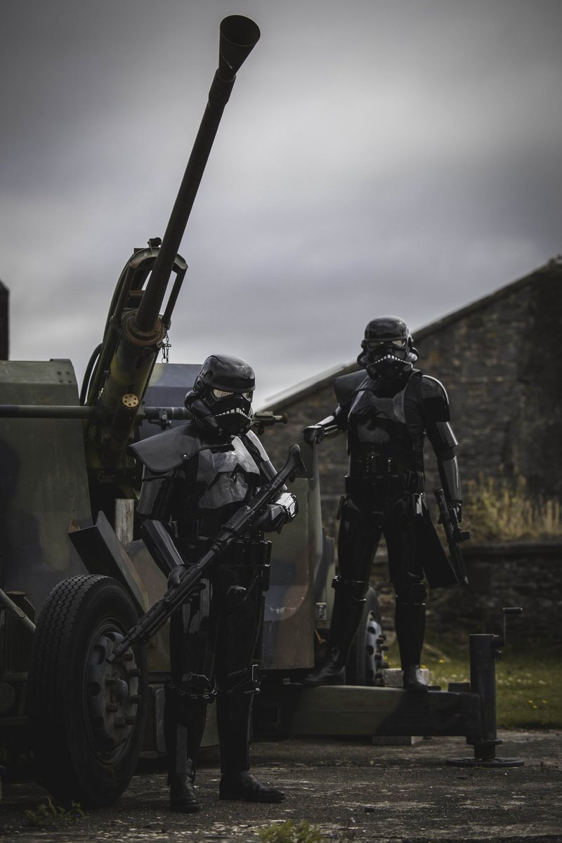 Stormtroopers - Siege #StarWars youtu.be/n0tq6gNDyb0