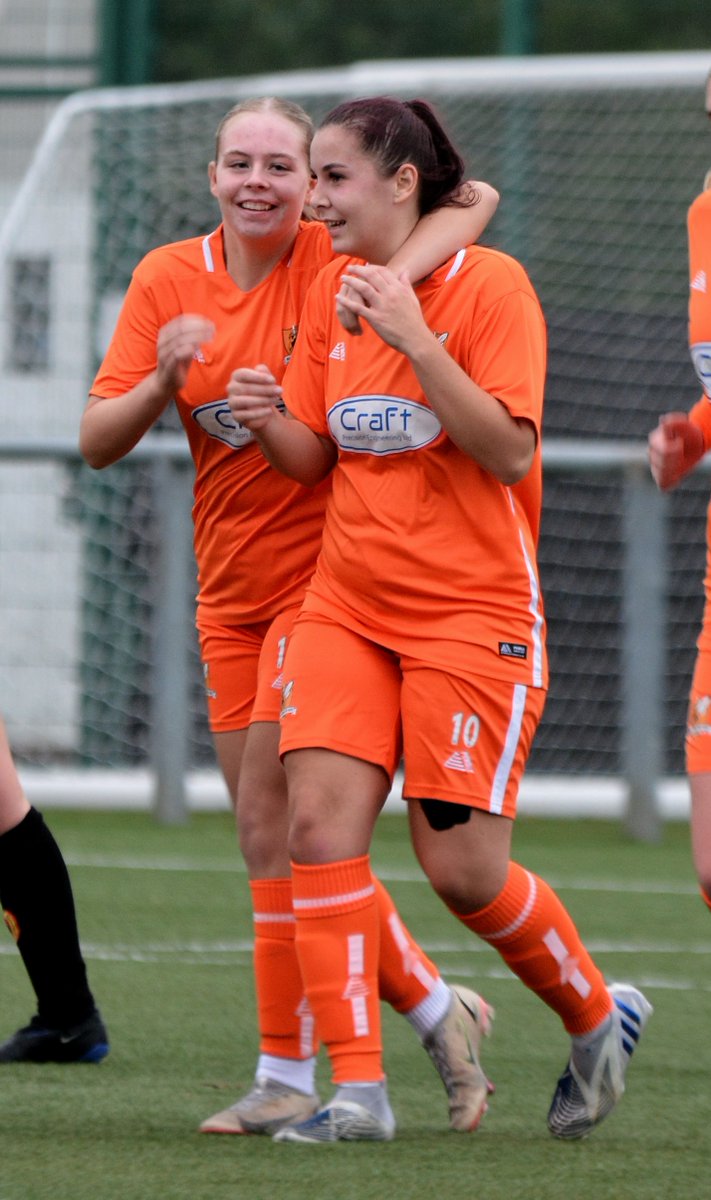 dgxwasp's tweet photo. @ConnellCree nets the winner for @AlloaAthWFC with her second header against @RossvaleFCWomen in today's @BiffaSWFL West league match https://t.co/6gk5LBsRMy