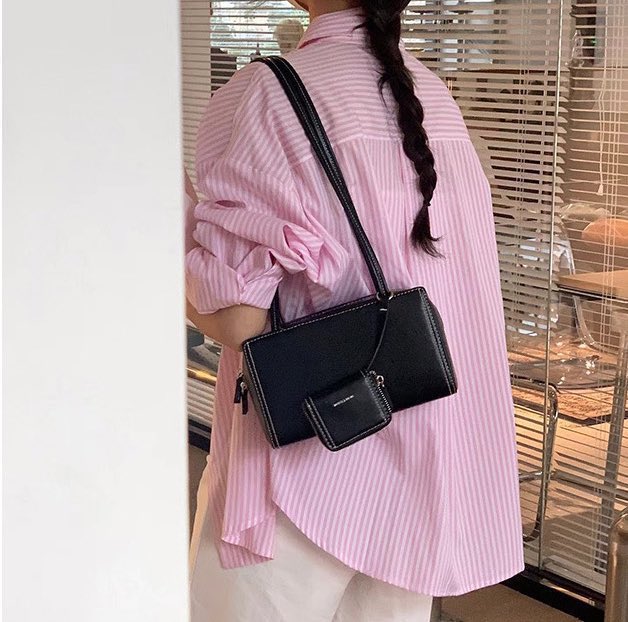 97jan_'s tweet image. ✨กระเป๋า Standoil ลด 15-20% ทั้งร้าน
รุ่นแนะนำ STAND OIL Post Bag  ของแท้ 100% จากเกาหลี🇰🇷

สินค้า outlet (ลดเหลือ 1592)
🛒shope.ee/40Ew2wb5oQ
สินค้าร้าน mall (ลดเหลือ 2720)
🛒shope.ee/qHuH5WYz3

#standoil  #กระเป๋าstandoil  #พรีออเดอร์เกาหลี #พรีเกาหลี #ส่งต่อstandoil…