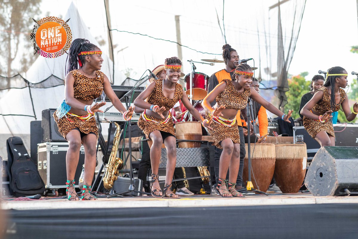 elgonevents's tweet photo. What's a culture day without traditional dancers? 

Come experience live performances by the kabwondera and the troupe 

#PilsnerOneNation #WeAreOneNation
#OneNationFest23

#LetThemKnowUG https://t.co/5995HwW3Zm
