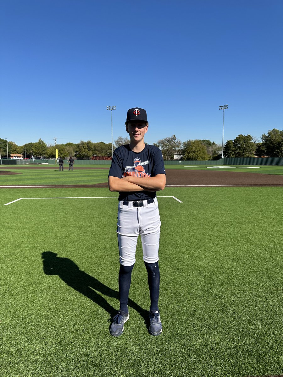FiveToolTexas's tweet photo. #DFWFallLeague F: @TexasCannonsBB 2027 Chamblee 11, Ambition Baseball 2
PoG: Alijah Carter 2 IP, 2K, R / 2-3, 3B, 2 RBI, R
Hitter: Noah Foster 3-3, 2B, RBI, R https://t.co/KXCCkokLi1