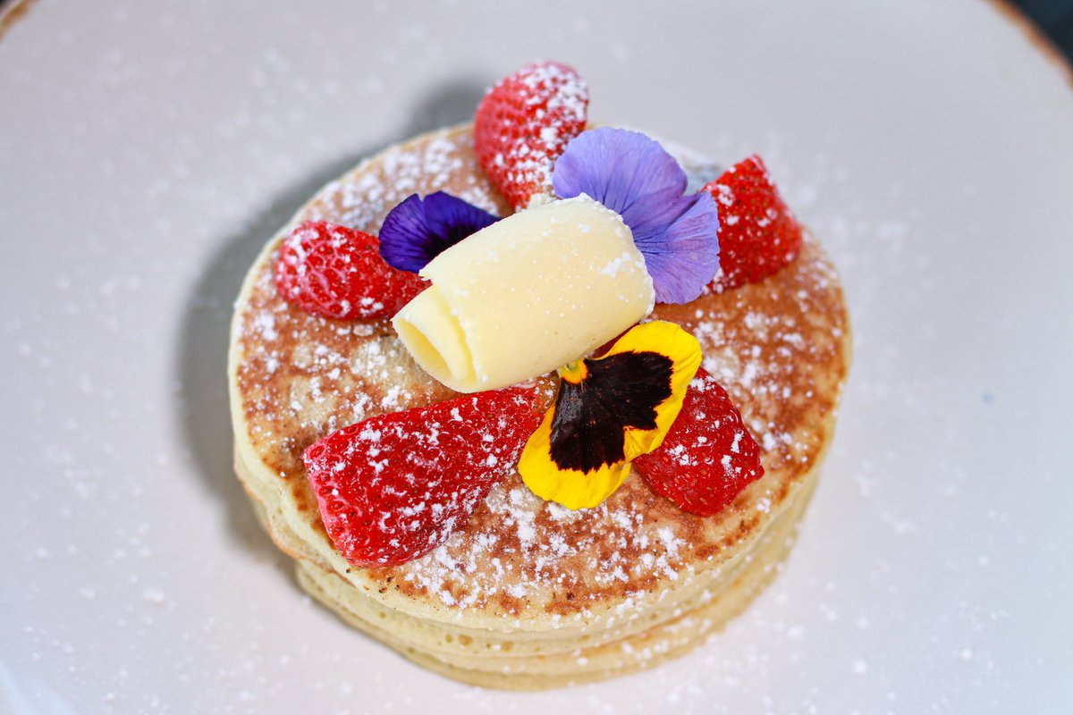 PeninsulaRests's tweet photo. ¡Buenos Días! 🫶☀️

Disfruta de este clima con unos ricos HotCakes.🥞

Recuerda que hoy cerramos hasta las 11 PM.🕑

Informes y reservaciones ⬇️
☎️ 744 383 4218 https://t.co/jNS4ZVc9FR