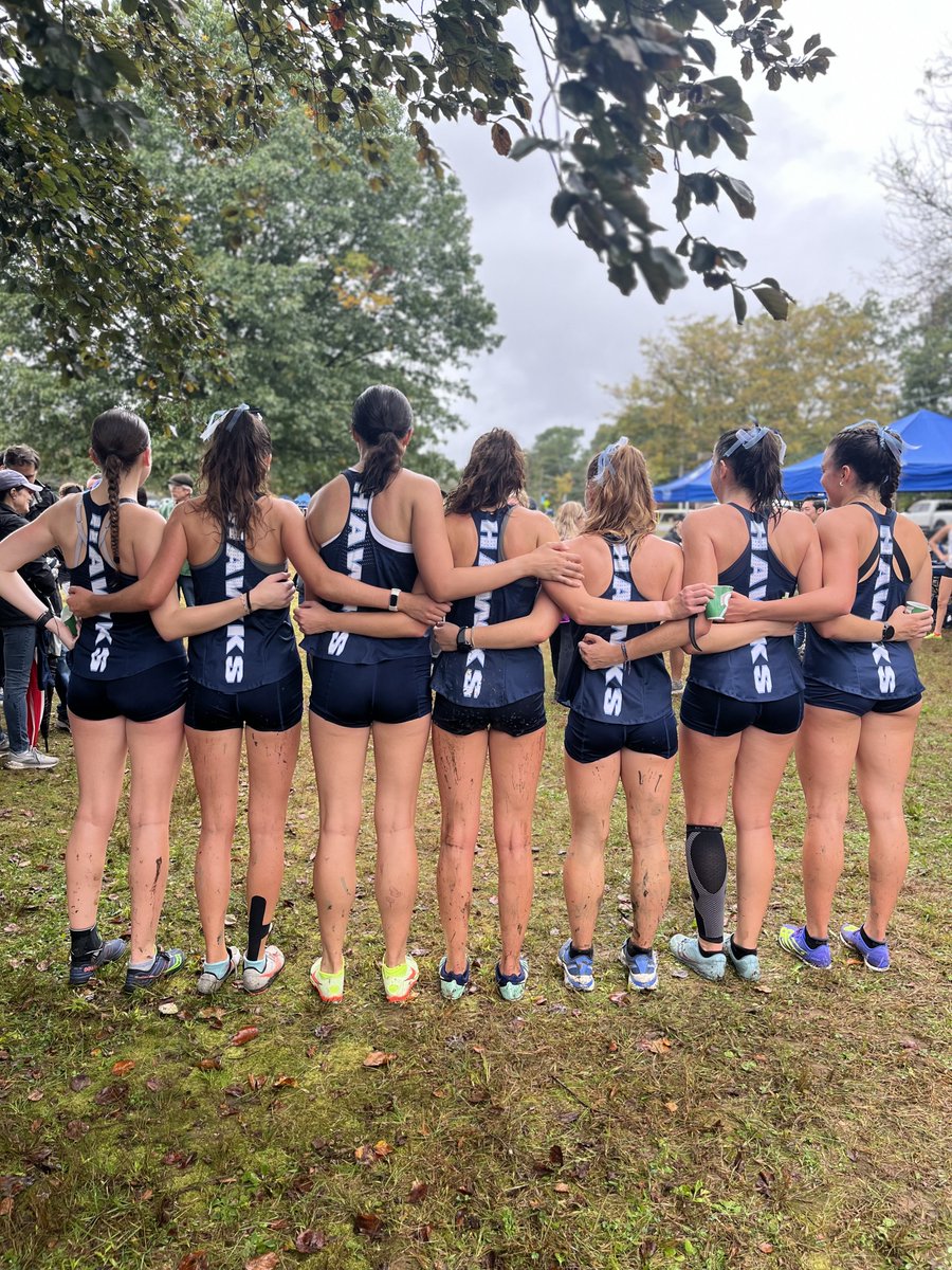 RWU_Athletics's tweet image. WXC | Hawks Set a Program First, Hawks finish Ninth at James Earley Invitational

📰 bit.ly/3RVE7Ul

Notes: 
🏃Boufford - 10th overall finish, moved to 6th all time
🏃Program first: All runners set personal records

#HawkPride #CCCSports #CCCXC #d3xc