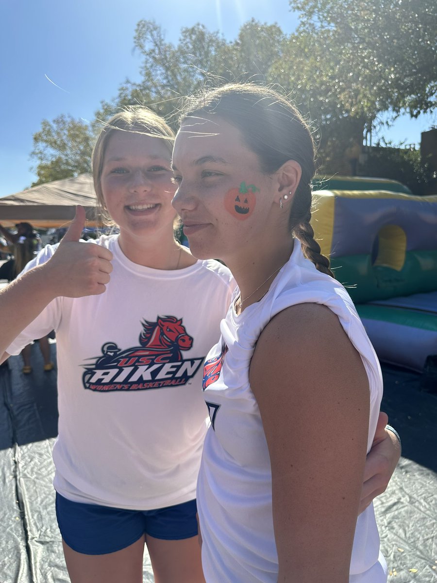 USCAWBB's tweet photo. https://t.co/YjRv3vmDiK