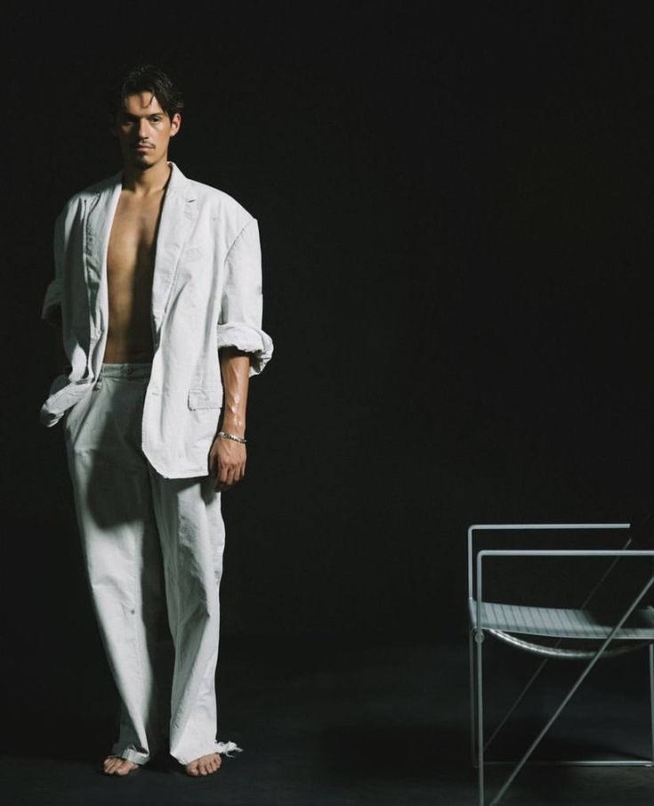 archiveomar's tweet image. can’t stop thinking ‘bout live for me EP photoshoot