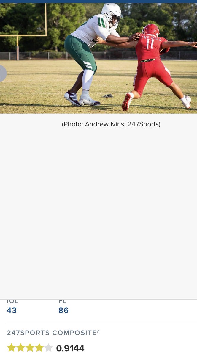 TylerAtMathis's tweet photo. @OUCrystalBall This just looks unfair yall! If Steve Wilfong’s 🔮 for @eddypierreloui5 to #OU is correct, we just got an #SECready #OLineman look at this picture! He DWARFS the defender! #OURecruiting ⬆️ https://t.co/MgbsX4L9j7