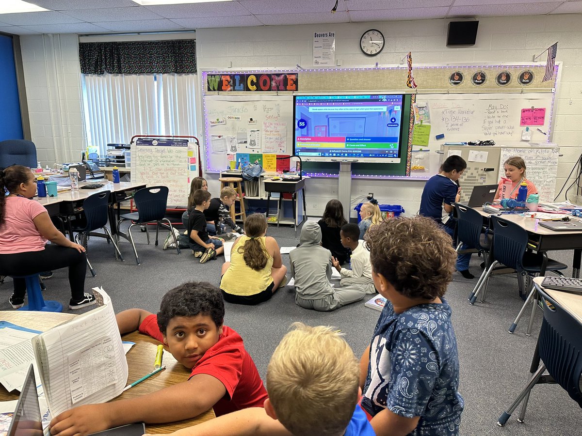 One of our focuses in reading this week was finding the structure of a text. Friday we played a Kahoot to review the skill & show off what we learned. #fourthgraderocks
