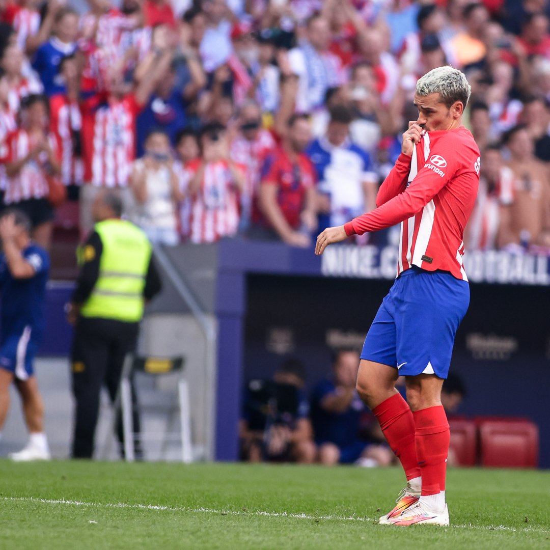 Atleti's tweet photo. ¡Te queremos, Grizi! 💖 https://t.co/S9bWbqcPEO