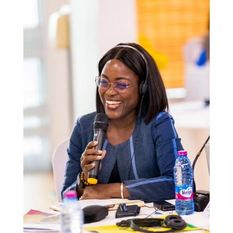 Adaeze_Oreh's tweet photo. Last week, I was honoured to join a cohort of African global health leaders in Accra, on the invitation of @AfricaCDC @_AfricanUnion as part of the @KofiAnnan Global Health Leadership to chart a way forward for a new public health order in our countries.
#Health4AllRivers https://t.co/7weSKWJ0zF
