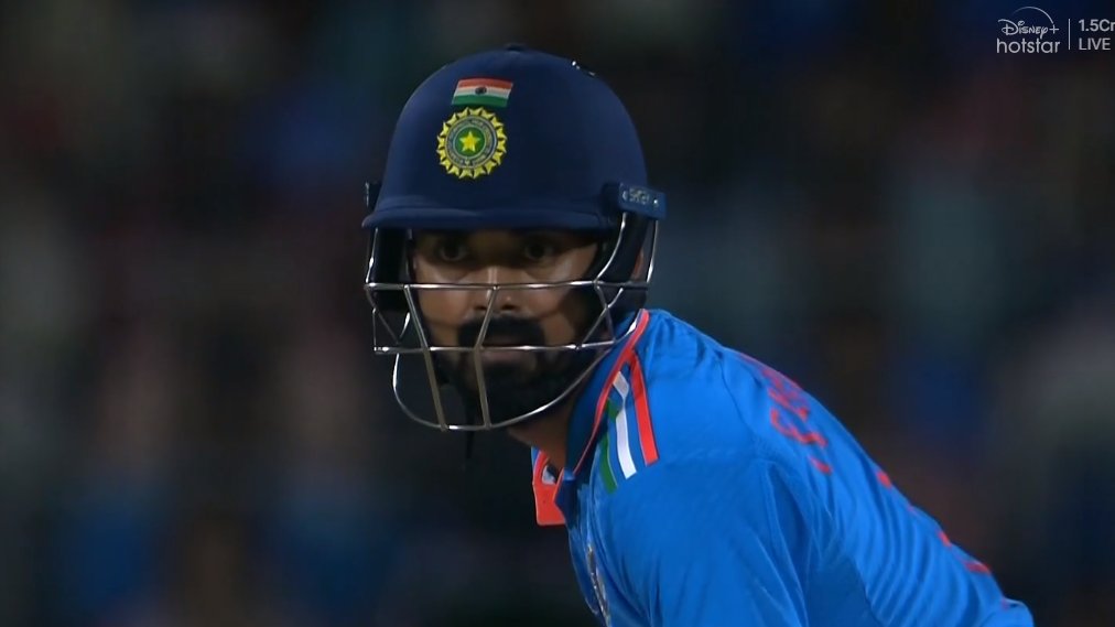 Satyam22tweets's tweet photo. Some 97 are better than 100
Gambhir
Now Kl Rahul in WC game
#ViratKohli
#KLRahul 
#INDvAUS 
#CWC23 https://t.co/PKR5eDgxw0