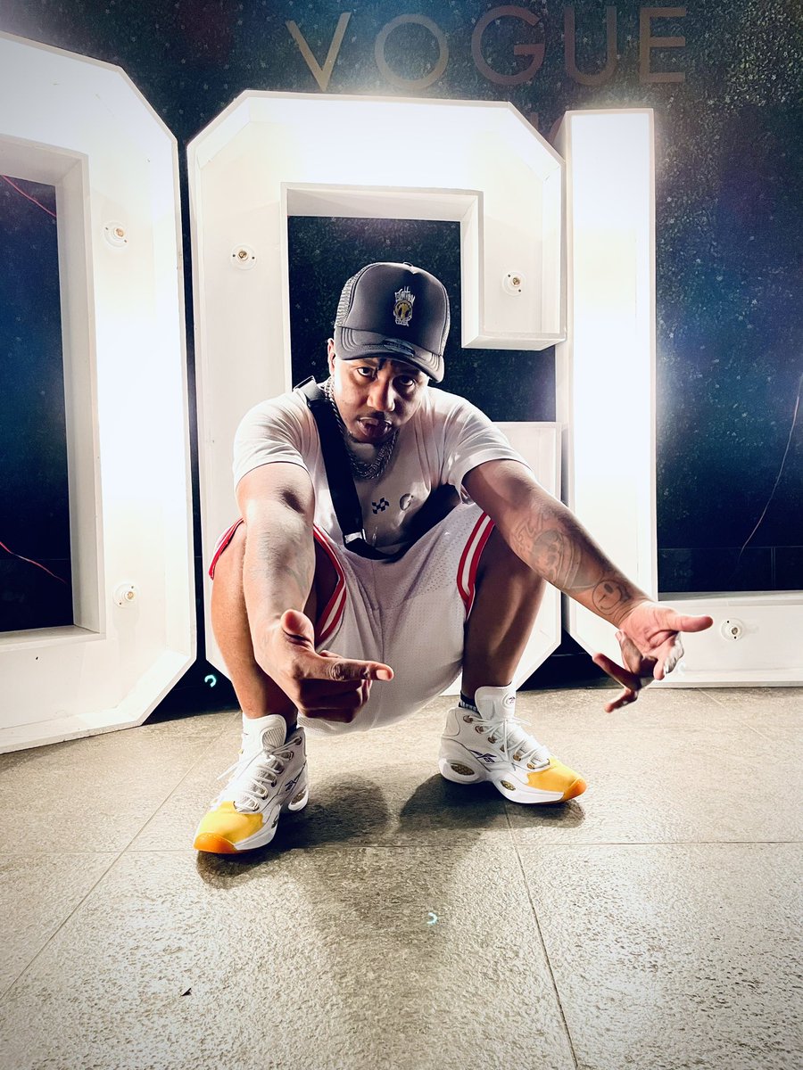 SecretIsOut remix tweet media