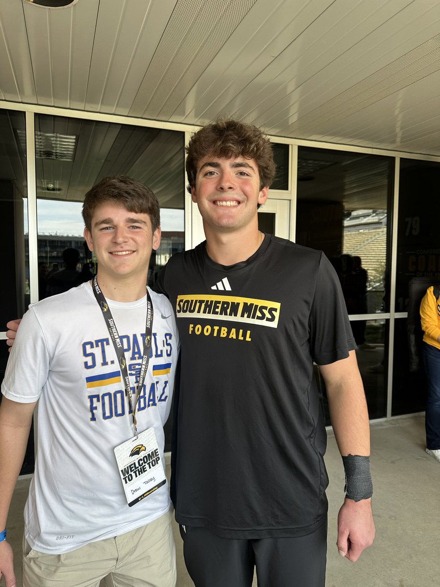 Enjoyed catching up with former <a href="/wolvesfootball_/">Saint Paul's Football</a>  player and current <a href="/SouthernMissFB/">Southern Miss Football</a> linebacker <a href="/JacobJo12341551/">Jacob Johnson</a>! #SMTTT🦅
