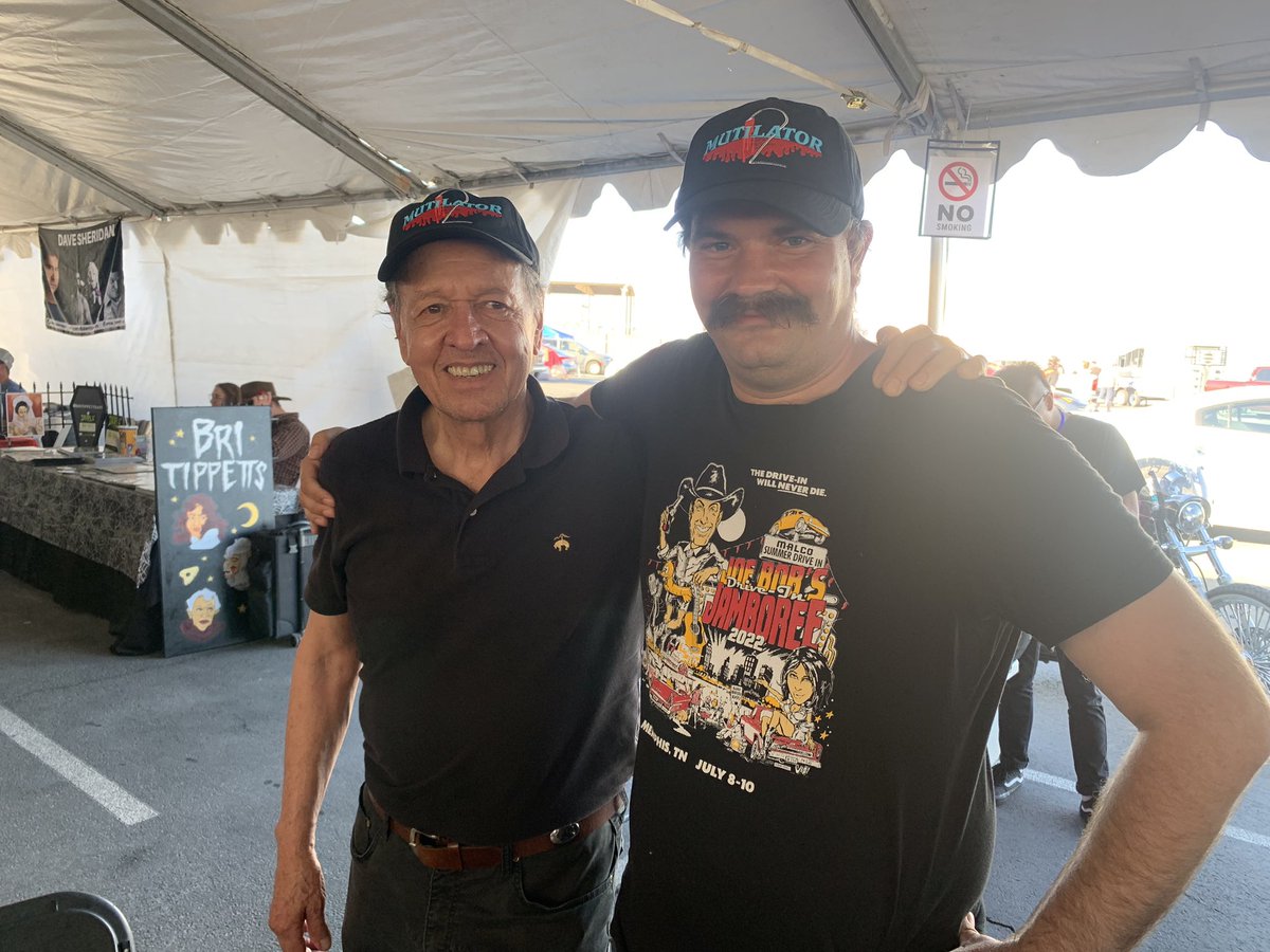 Rev_Thing's tweet photo. I want to say thank you to the @MutilatorTwo cast and crew for an excellent time! Hope y’all have a great trip back home! #Mutilator2 #JoeBobsJamboree  #MutantFam https://t.co/N1UC1gwZvs