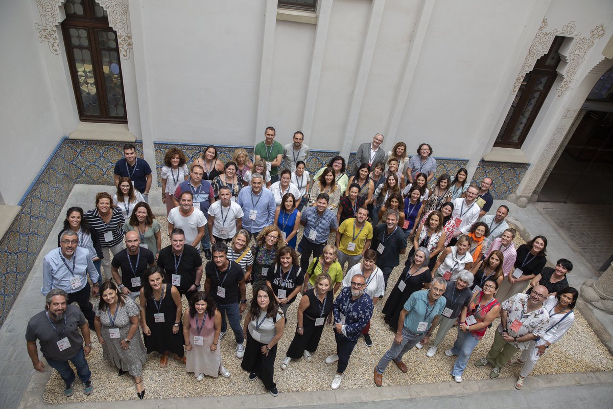 Este fin de semana se ha iniciado el Programa de Observación entre Escuelas en <a href="/CaixaForum/">CaixaForum</a> Palau Macaya con la participación de 30 centros, la dirección de <a href="/IOE_London/">IOE, UCL's Faculty of Education & Society</a>, además de la colaboración de facilitadores de nuestros programas Liderazgo para el Aprendizaje y HelloMath!.