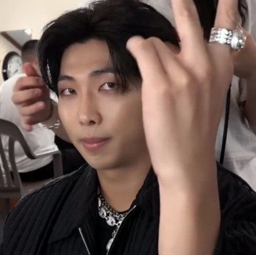 lowsofjoon's tweet image. 