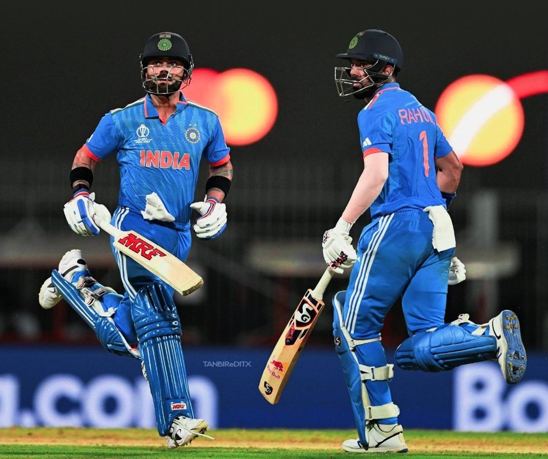 80s and 90s >>>>>>>>> 100s India win an important match from nowhere.... From 2/3 to 201/4🔥🔥🔥🇮🇳 Virat Kohli and KL Rahul does the work.... What a way to start the #WorldCup2023 #INDvAUS #IndVsAus #KingKohli