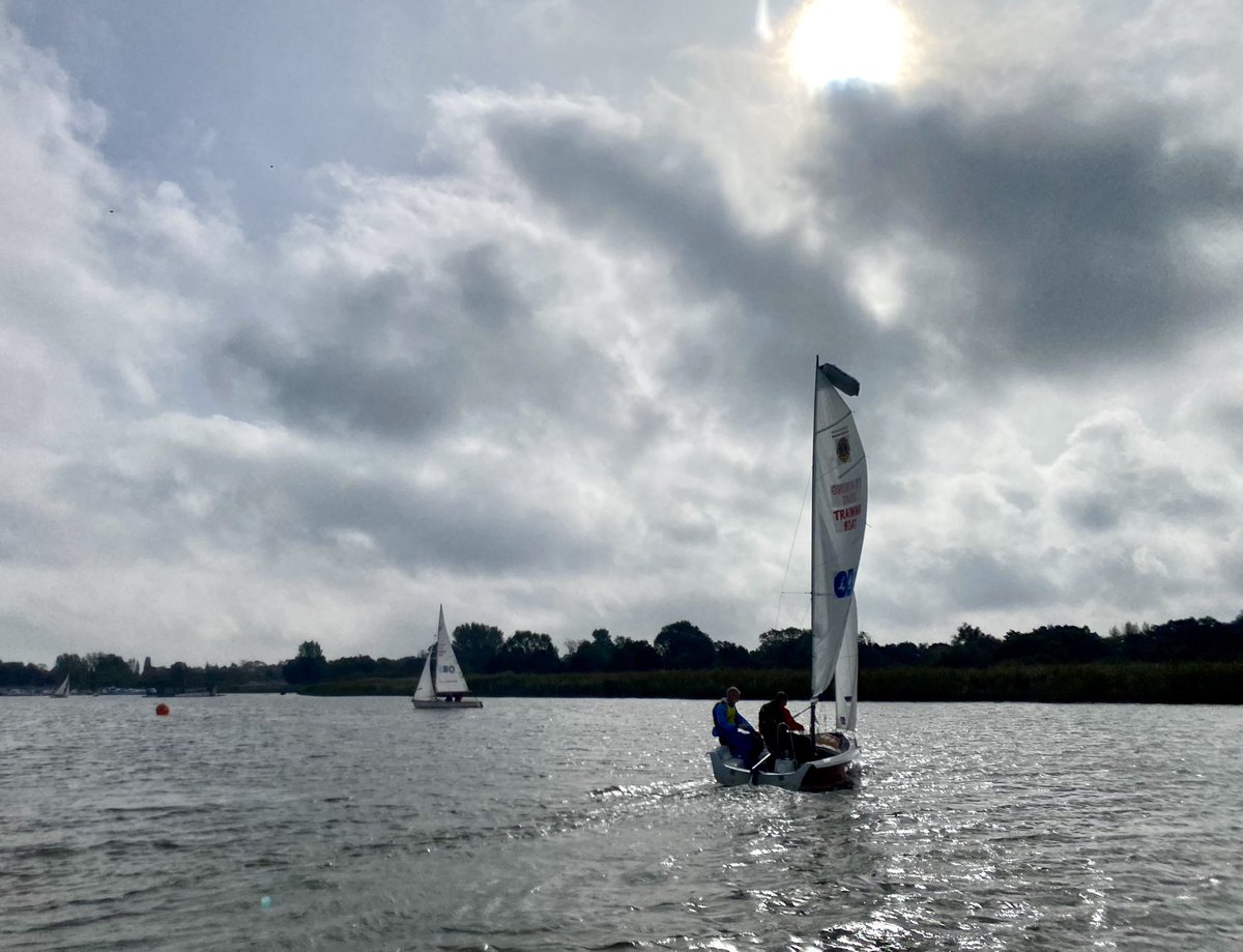 Oulton Broad Water Sports Centre tweet media