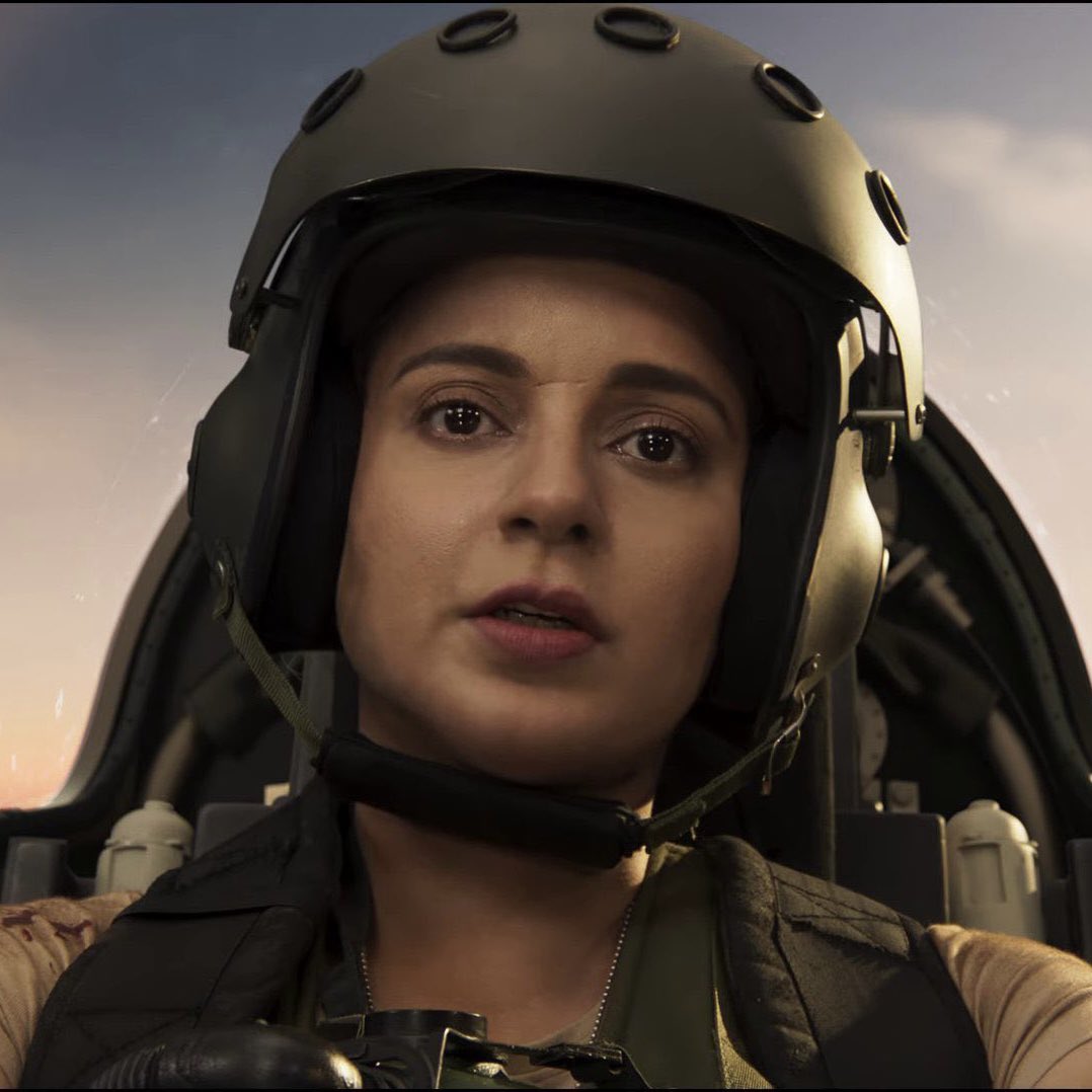 manque1's tweet photo. Director: I need a great actress who is perfect heroine material 
Le #KanganaRanaut : ❤️
#Tejas https://t.co/ZjN0cDNh57