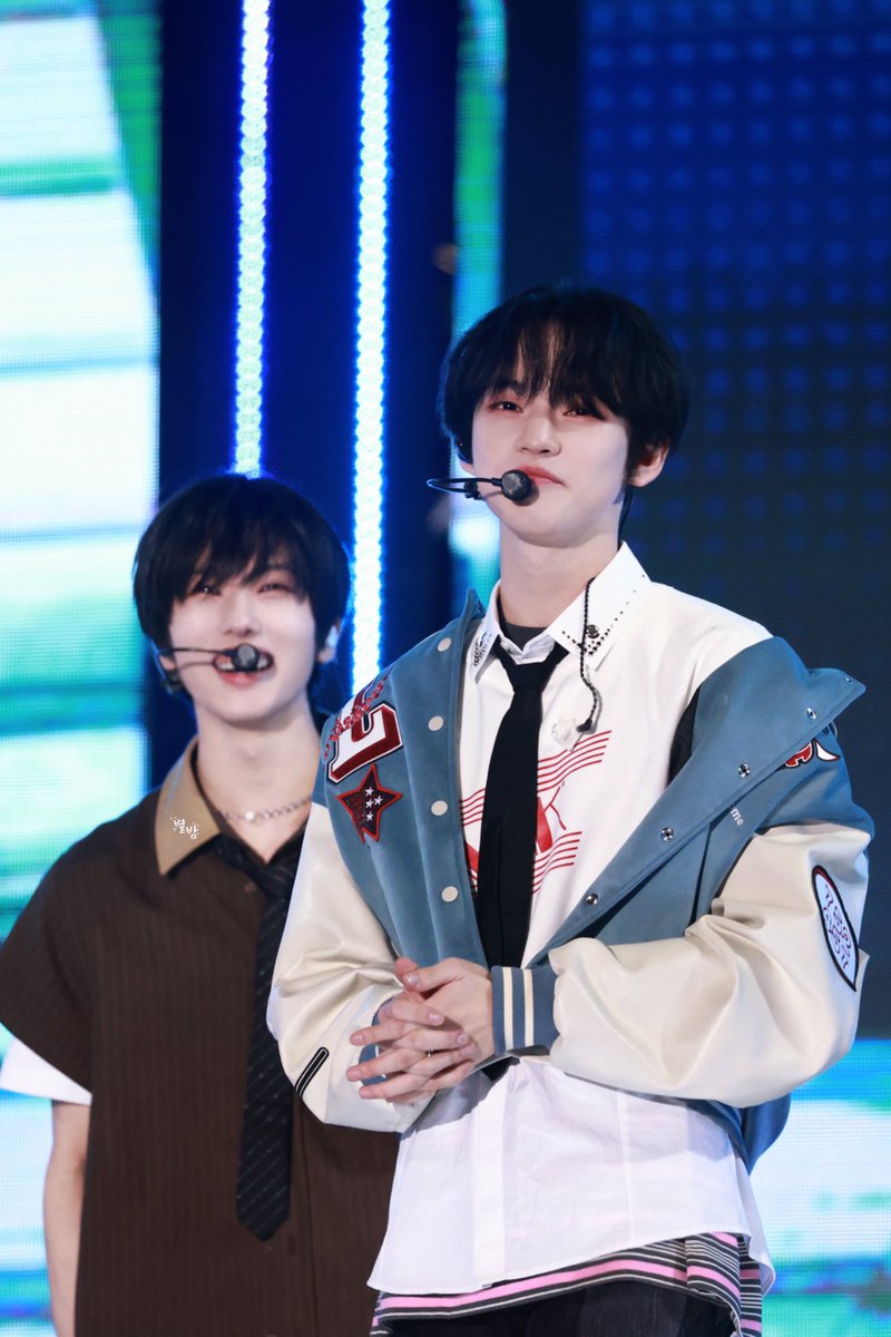 jcbb_2512's tweet photo. 231008 영동대로 K-Pop Concert HQ

니가 너무 좋아 어떡해 어떡해~✨

#천러 #지성
#지천 #천지
#CHENJI #JICHEN
#Chenle #Jisung
#NCTDREAM https://t.co/Oo0Z1VVPgf