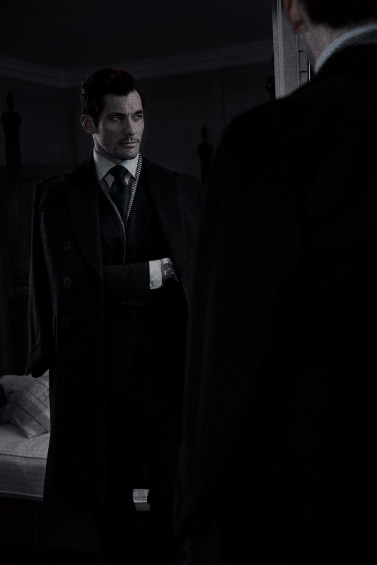 FORLORNPADRE's tweet image. No paper, no pencils, but I’m still drawing attention.