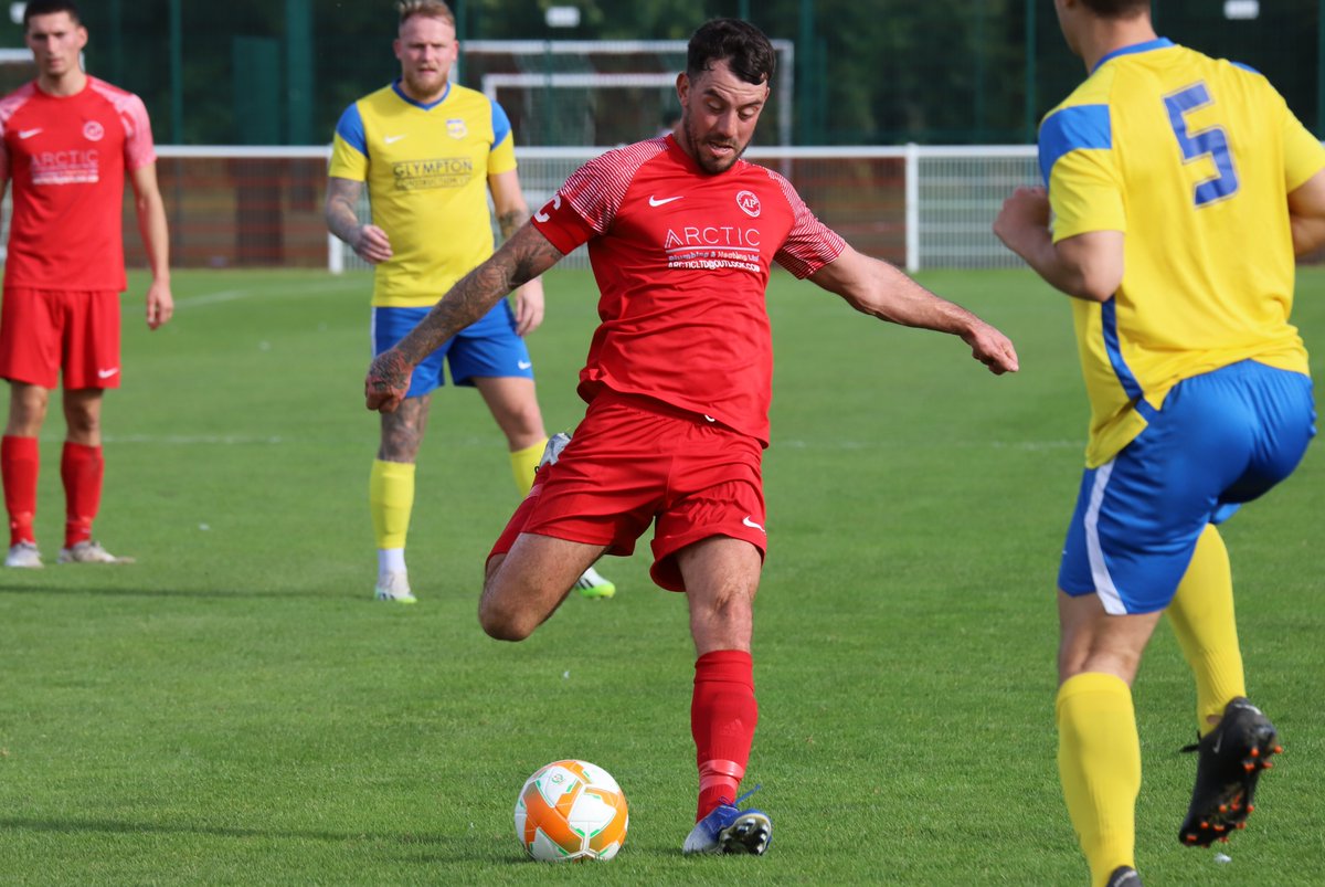SharpBadger's tweet image. Comfortable 4-1 win y'day for @officialAPFC reserves v @EllistownFC to avenge the result of a month ago. A mix of youth &amp;amp; experience for The Park incl 5 U18s in the starting line up (not sure if @johngreaves4 has mentioned that in the last half hour)😉 @joelaths5 @danmarriott98