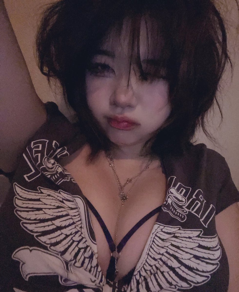 Zowebbi's tweet photo. just turned on Tips for my profile. -i was too dumb to figure it out-
(#SendTips #nsfwtwt #nsfw) https://t.co/jylXpFk6lu