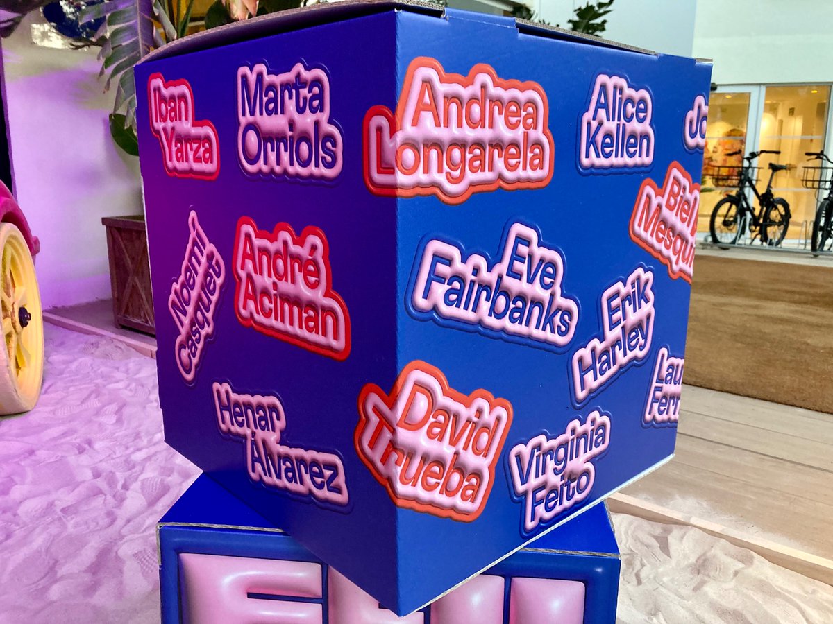 evefairbanks's tweet photo. #FLEM23 in Mallorca is the most fun literary fest I’ve ever been to. Talks by Andre Aciman, @emiliepine, @jebarcelo … but also art shows, great concerts, nail artistry, a tattoo room, fab coffee/food—&amp; a play room full of inflatable beach toys!! Writers, beg to go this. https://t.co/6omFaUdqjs