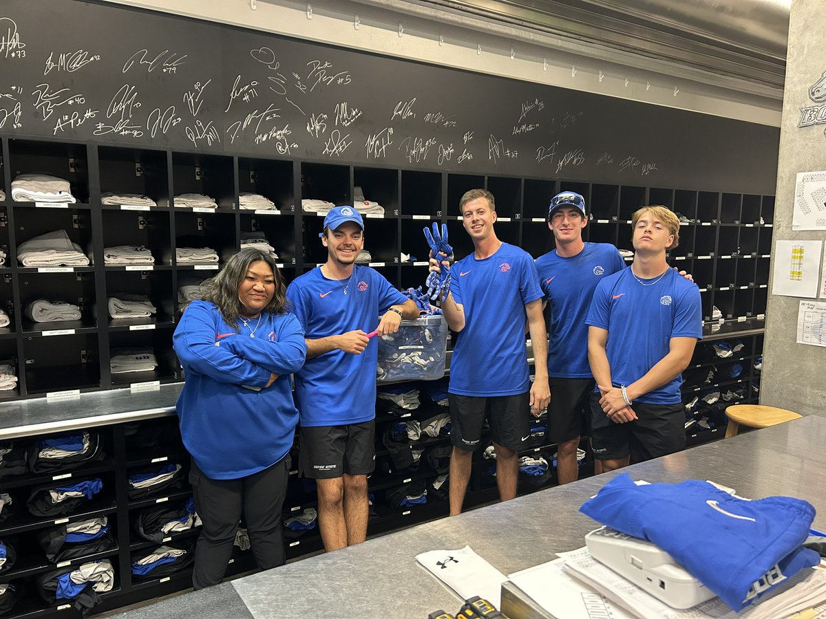 Just reminiscing on last night’s VICTORY laundry- let’s keep it rolling!