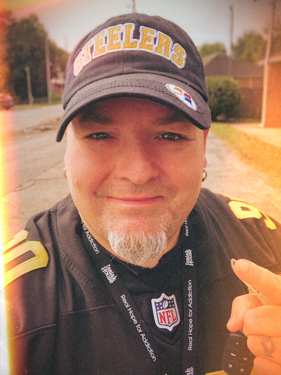 drumguy70's tweet photo. Yeah, you know what time it is…Steelers/Ravens 1pm #Steelers #SteelersNation https://t.co/jl0zHLEuEJ