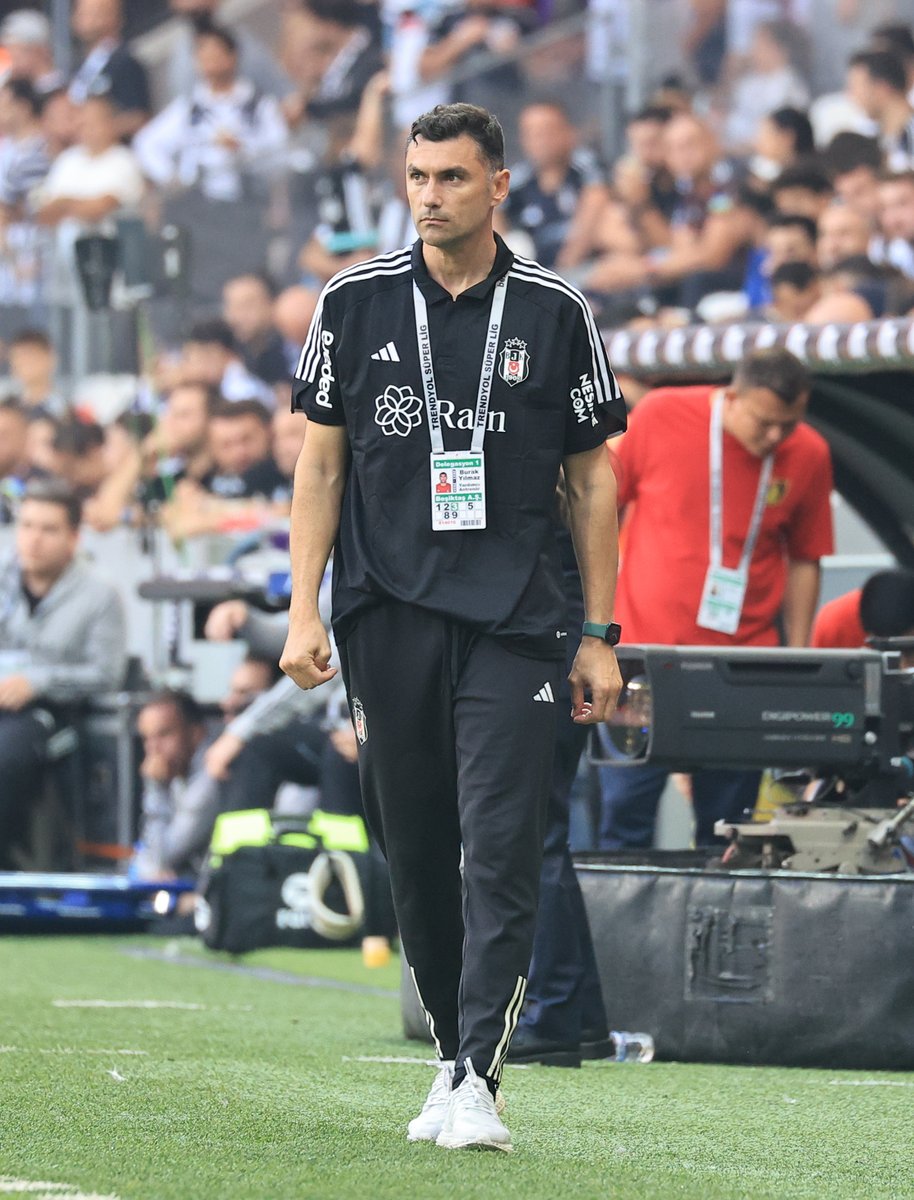 Yardımcı Antrenörümüz Burak Yılmaz’dan Açıklamalar

🔗 bjk.com.tr/tr/haber/87163