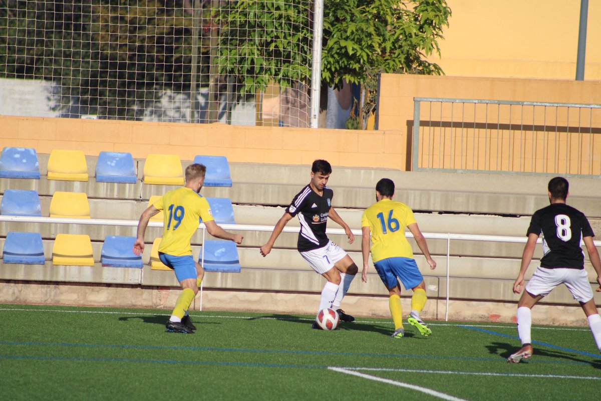 ⏹ 𝗙𝗜𝗡𝗔𝗟 𝗗𝗘𝗟 𝗣𝗔𝗥𝗧𝗜𝗗𝗢

C.D. Denia 0️⃣🆚2️⃣ Callosa Deportiva C.F.

#Jornada5 #LigaComunidad #UnSóloSentimiento #UnSóloCorazón #AupaCallosa