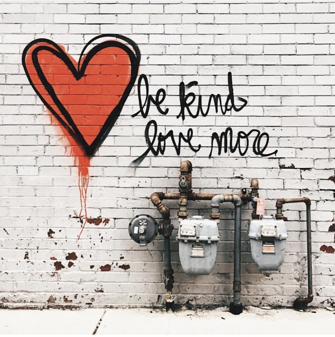 What the world needs right now. ❤️

#kindness #lovemore #PeaceForAll